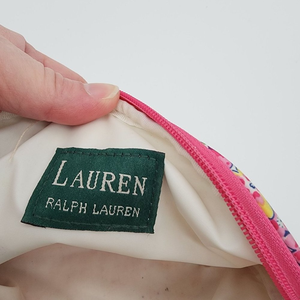 3. Lauren Ralph Lauren make up bag - Picture 4 of 4